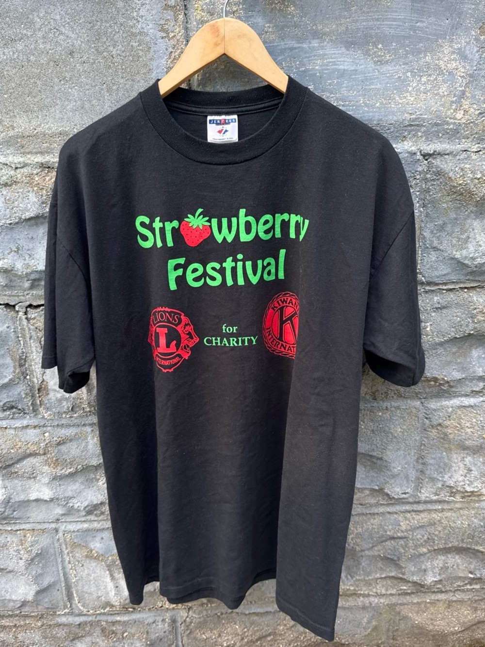 Vintage 90s Strawberry Festival T Shirt XL Long Island Cottage Garden Fairy